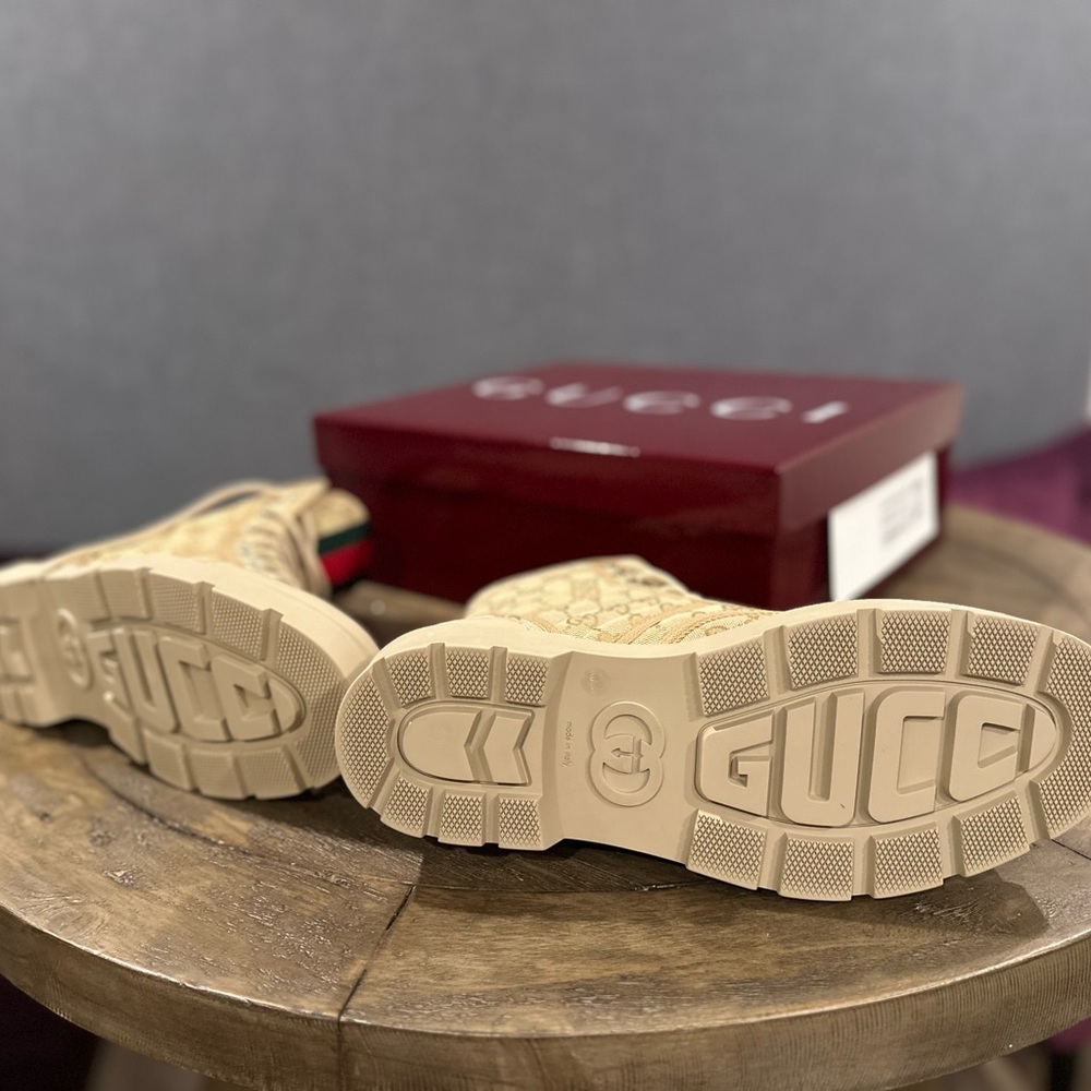 Authentic NWT Gucci Beige Monogram High-Top Boots - Picture 5 of 8